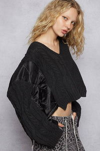 V-neck long sleeve twist knit contrast pullover