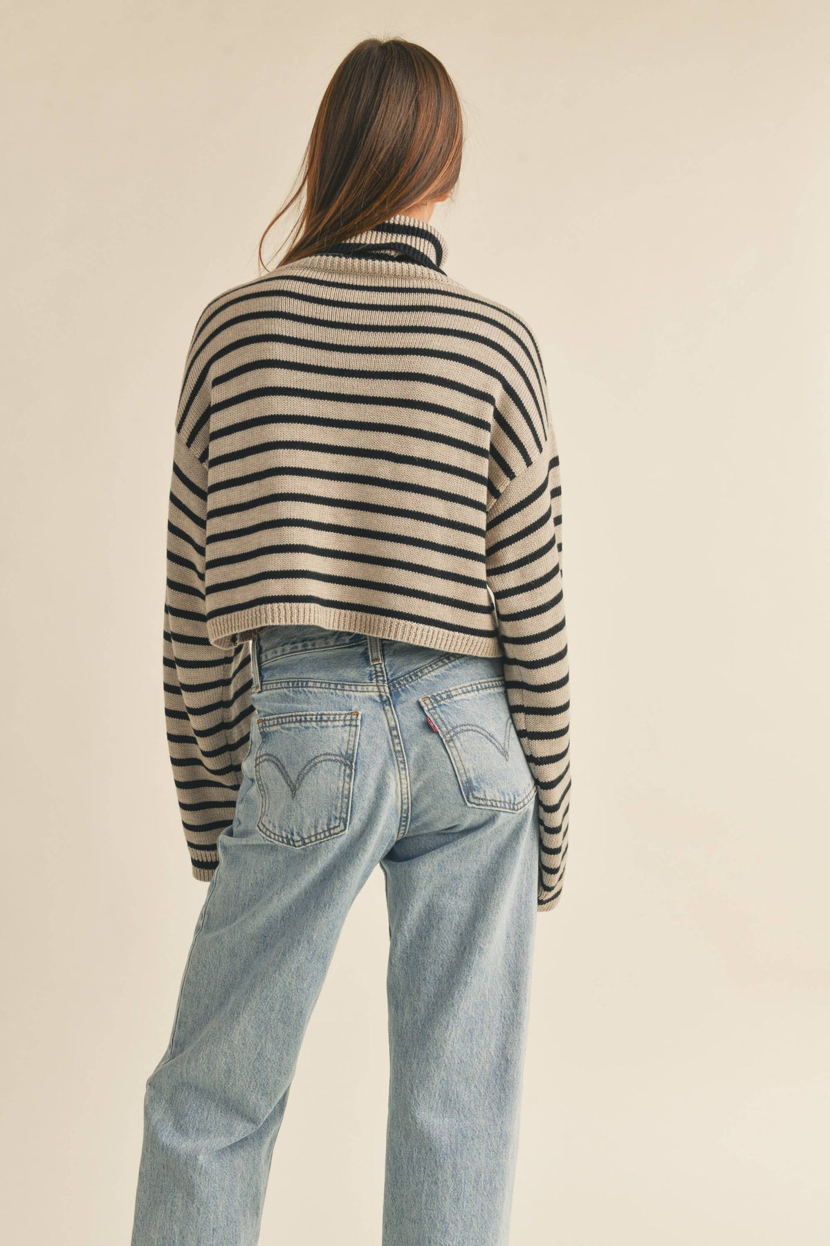 GRACIE STRIPED TURTLE NECK CROP SWEATER