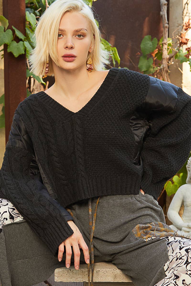 V-neck long sleeve twist knit contrast pullover