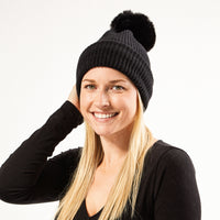 Plush Knit Pom Pom Beanie - Black