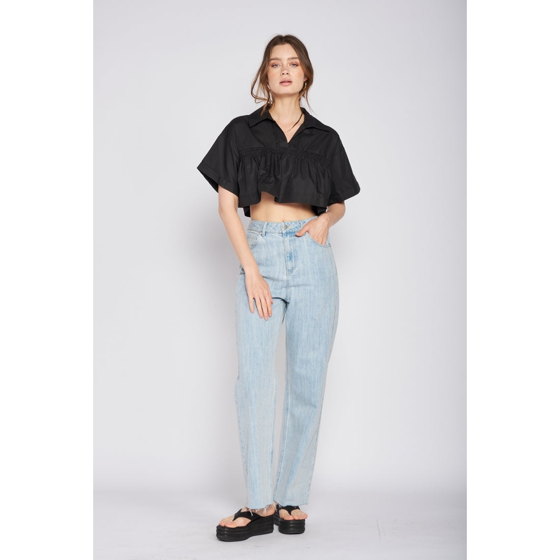 Emory Collared Crop - Black